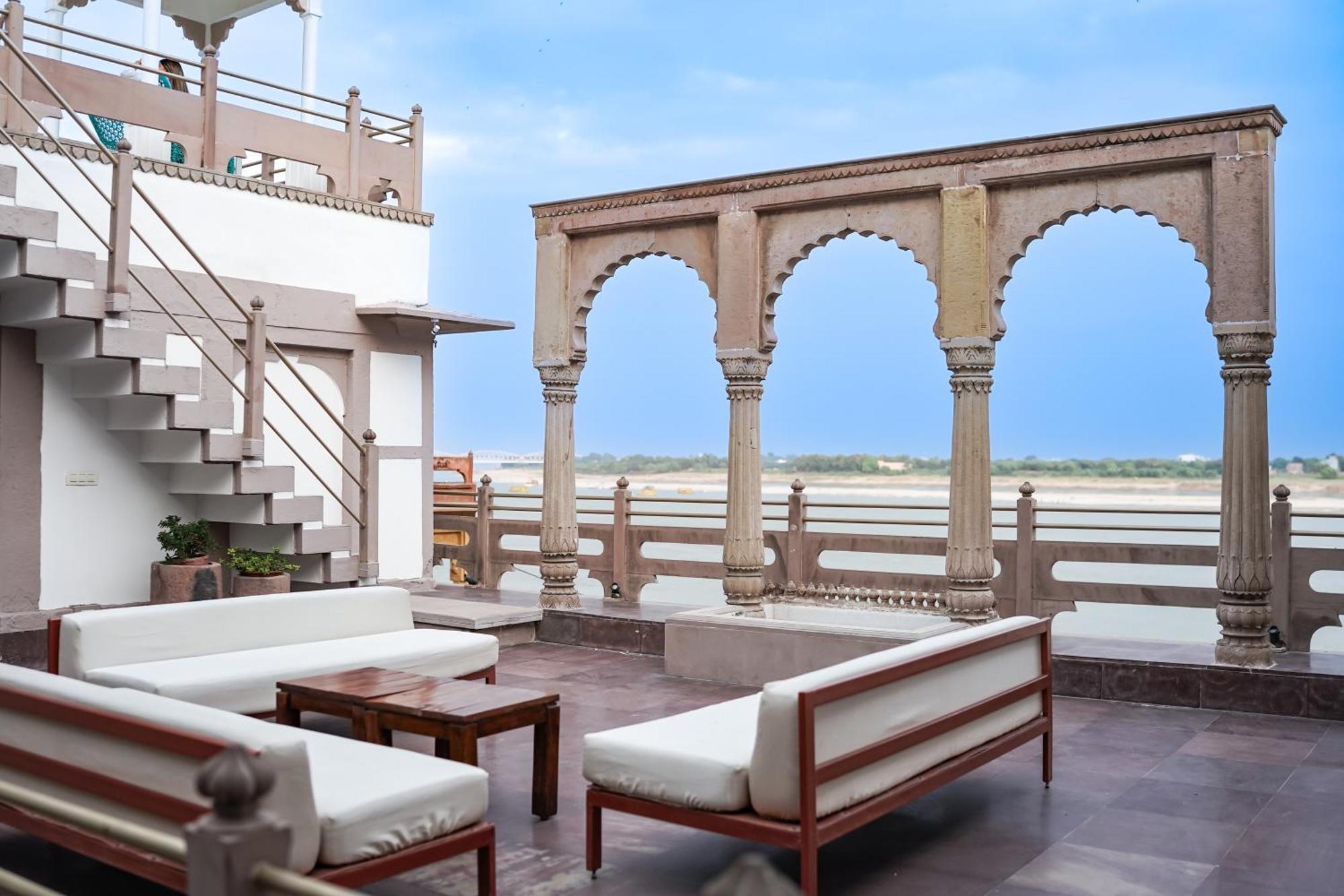 Guleria Kothi At Ganges Hotel Varanasi Eksteriør billede