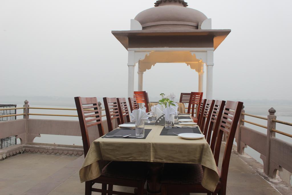 Guleria Kothi At Ganges Hotel Varanasi Eksteriør billede