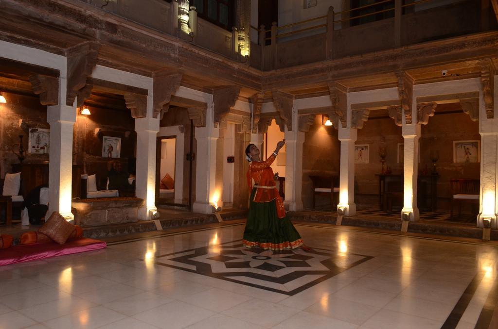Guleria Kothi At Ganges Hotel Varanasi Eksteriør billede